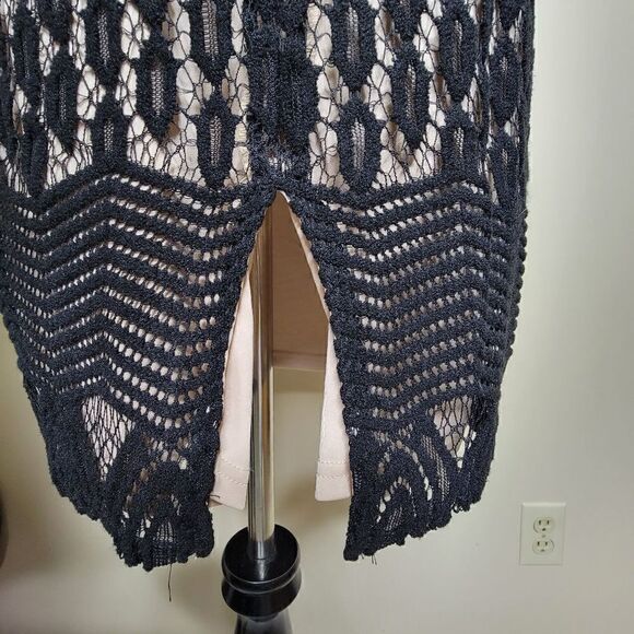 Sharagano Lace Overlay Cold Shoulder Cut  Out Dress Black Tan Size 4 - Picture 6 of 10